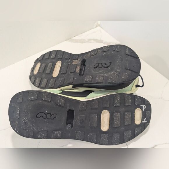 Nike Women's Air Max Pre-Day Light Liquid Lime athletic sneaker shoe running 7.5 - Picture 8 of 8